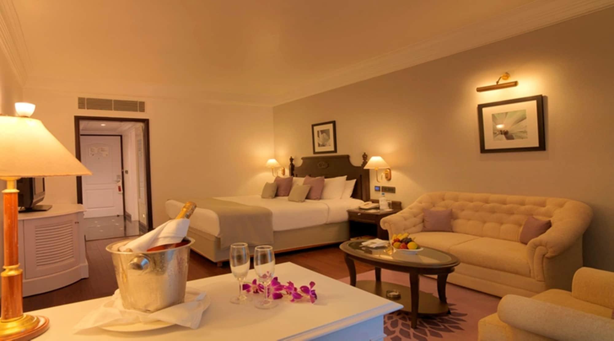 Hotel Royal Orchid Bangalore Exterior photo