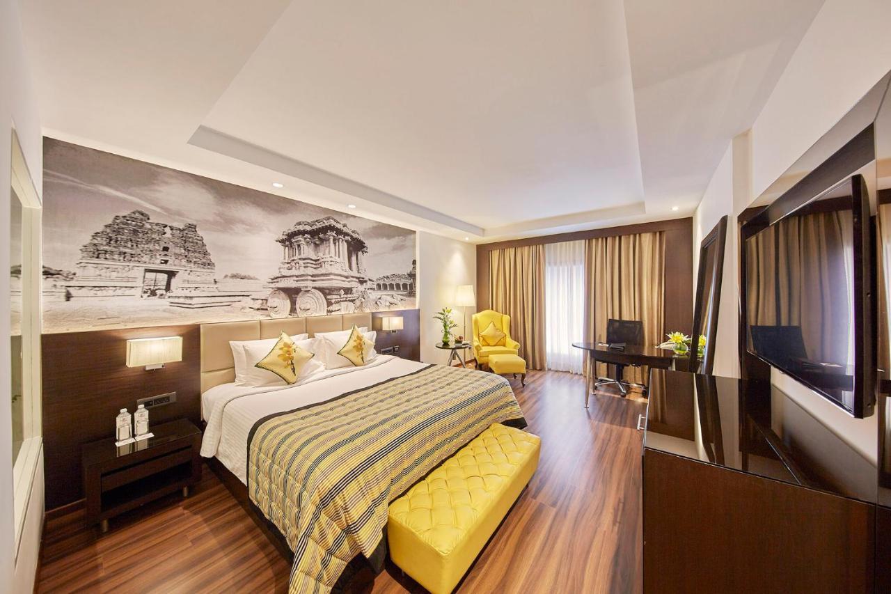 Hotel Royal Orchid Bangalore Exterior photo