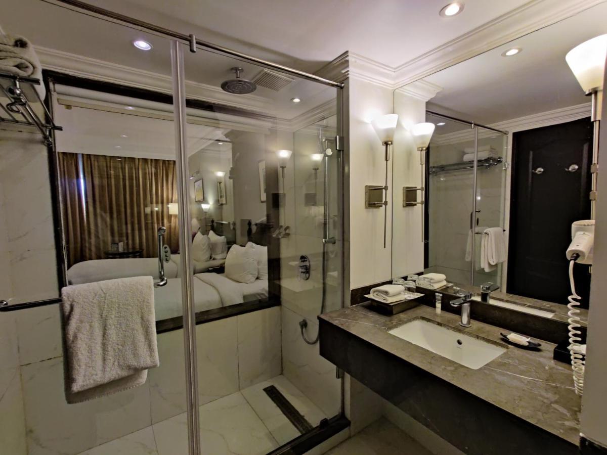 Hotel Royal Orchid Bangalore Exterior photo
