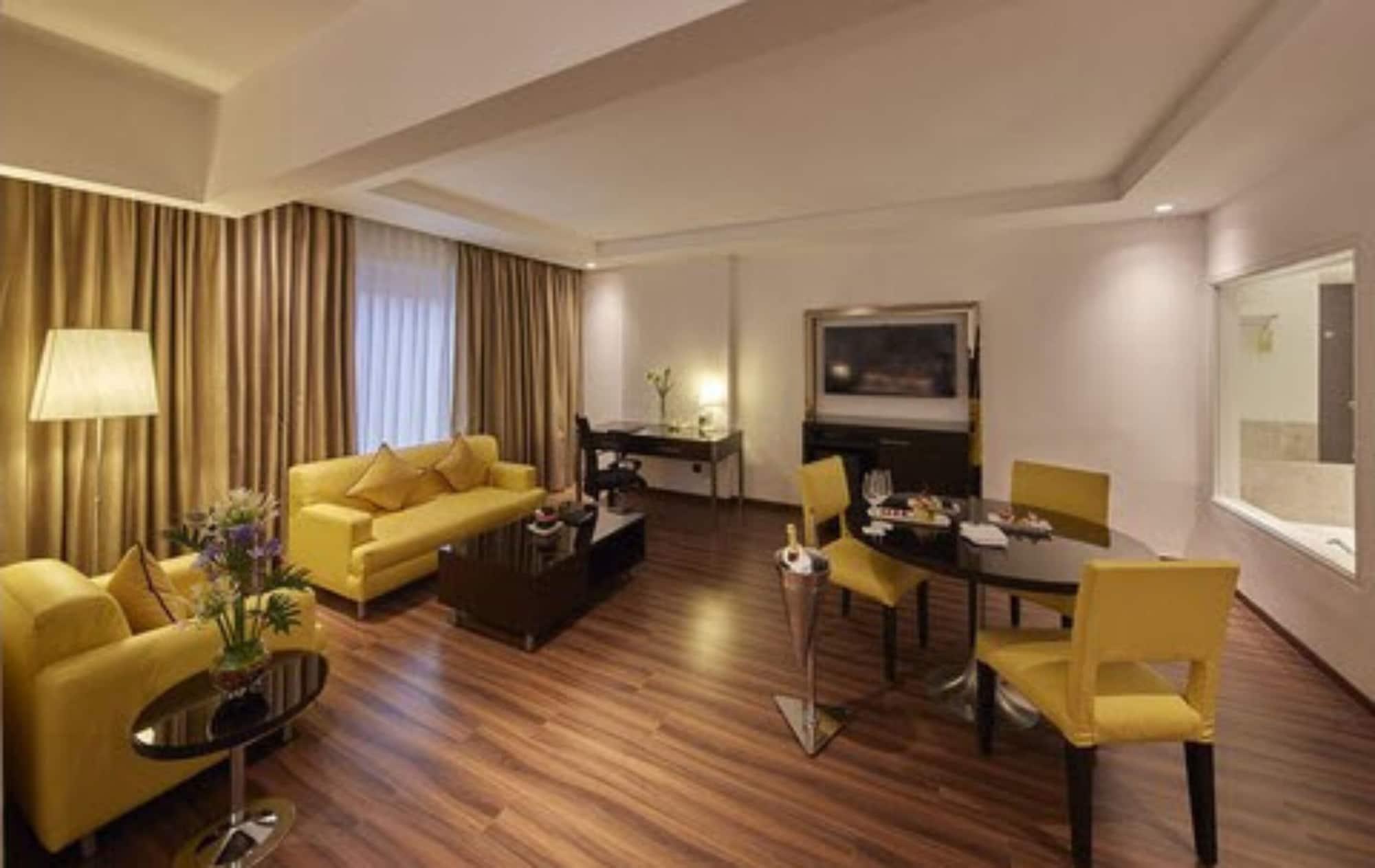 Hotel Royal Orchid Bangalore Exterior photo