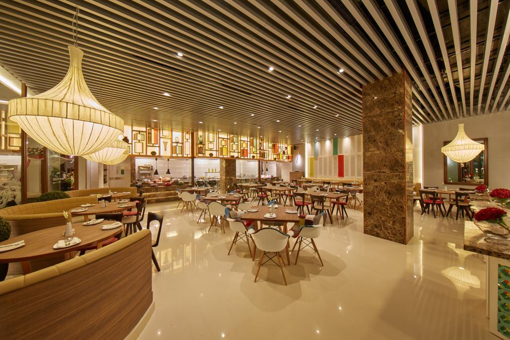 Hotel Royal Orchid Bangalore Exterior photo