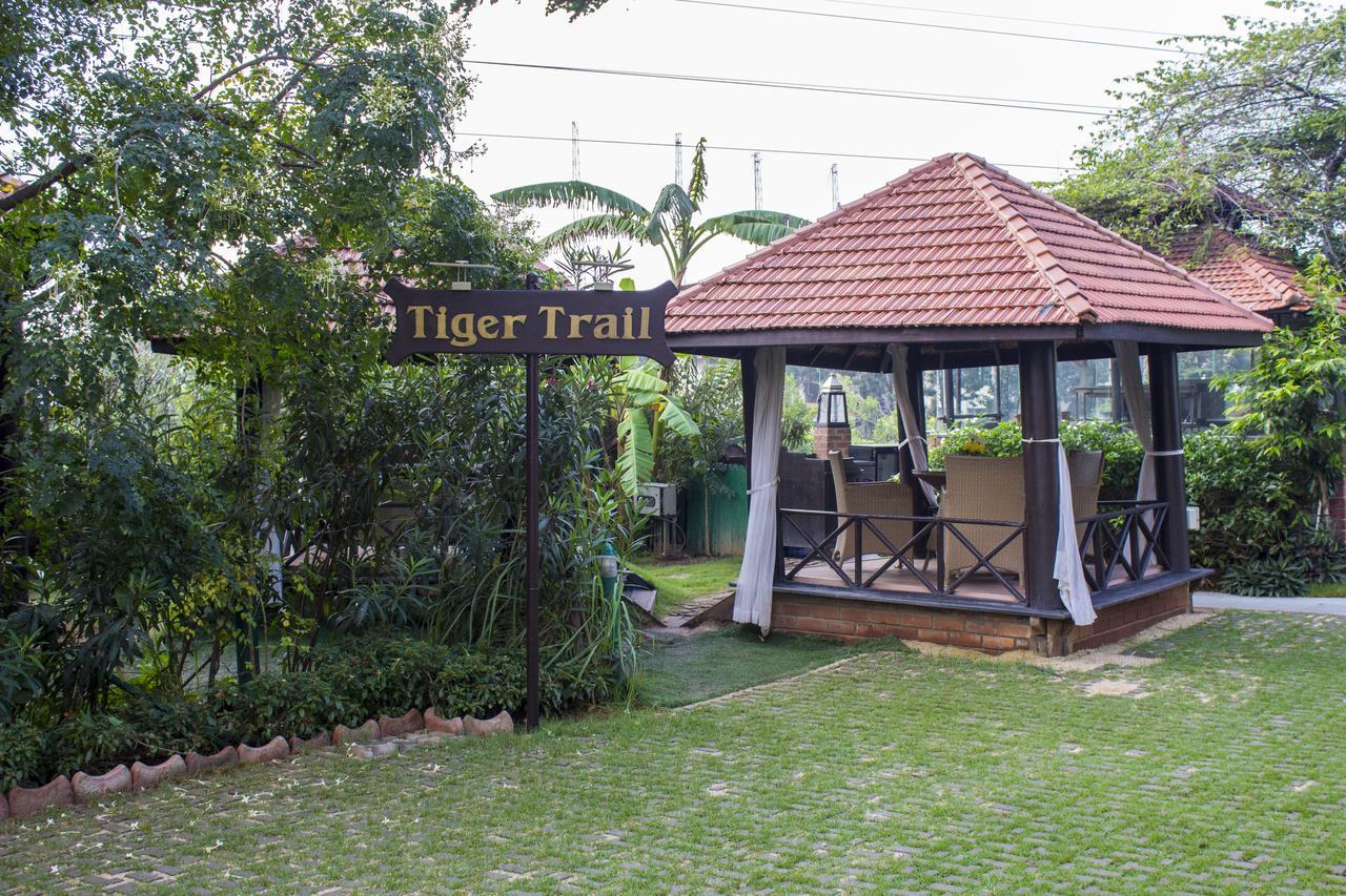 Hotel Royal Orchid Bangalore Exterior photo