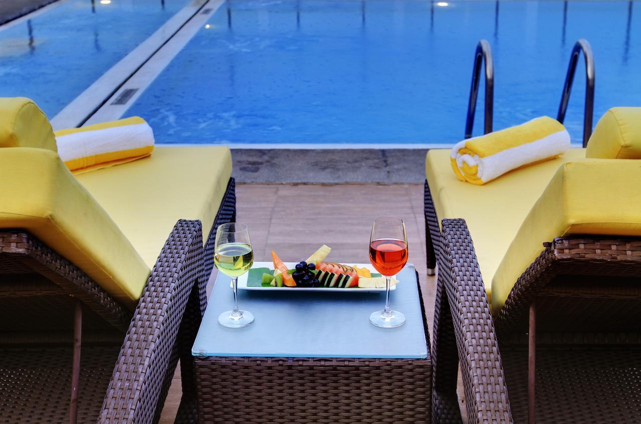 Hotel Royal Orchid Bangalore Exterior photo